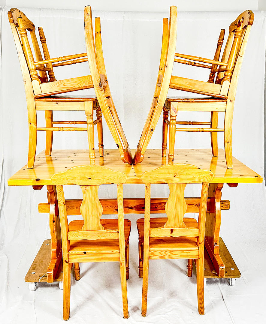 DINING FURNITURE, 7 pieces, pine.