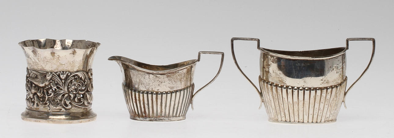 PARTI SILVER, 3 delar, England, 1900-tal. Vikt 267 gram.