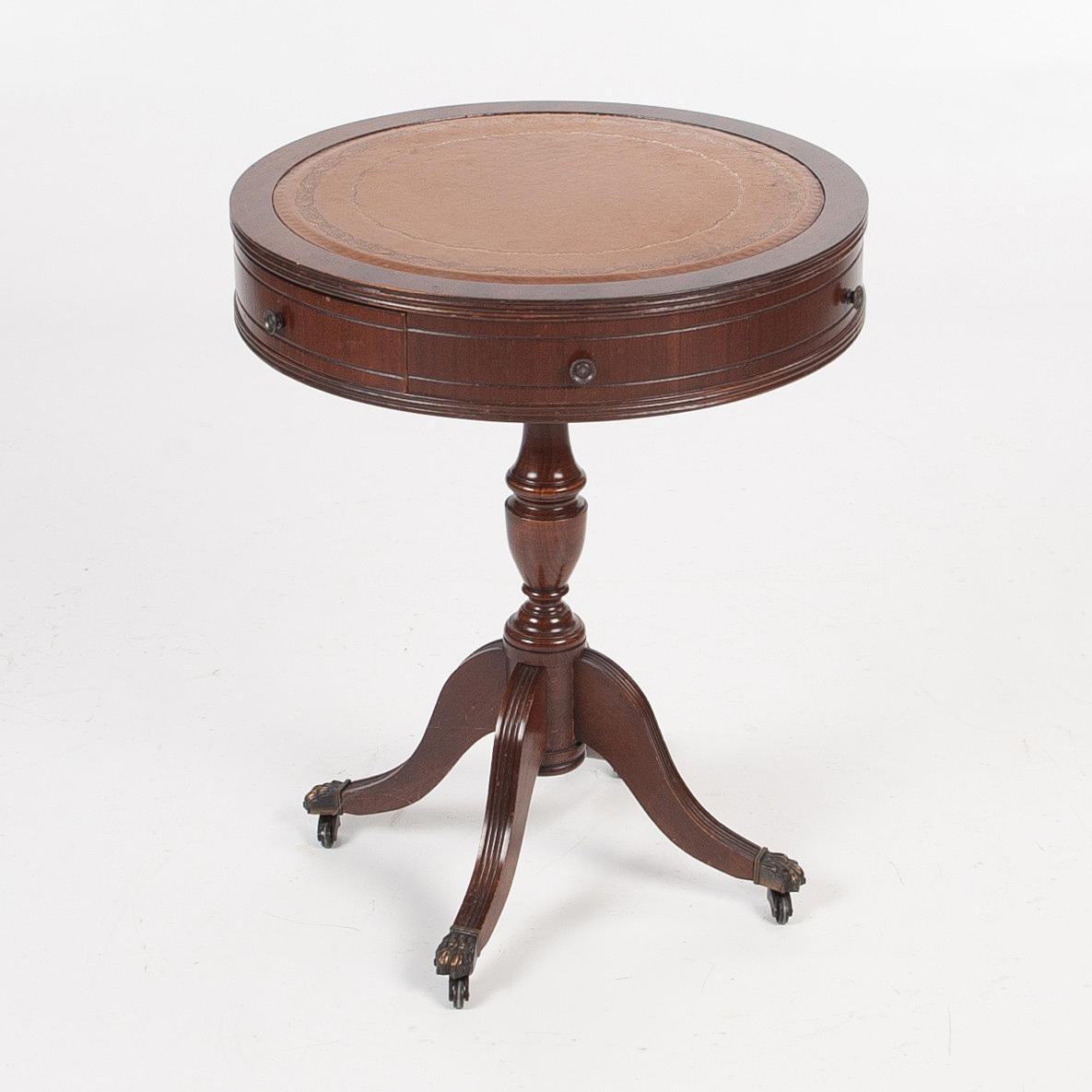 OMPELUPÖYTÄ. Englannin tyyliin.