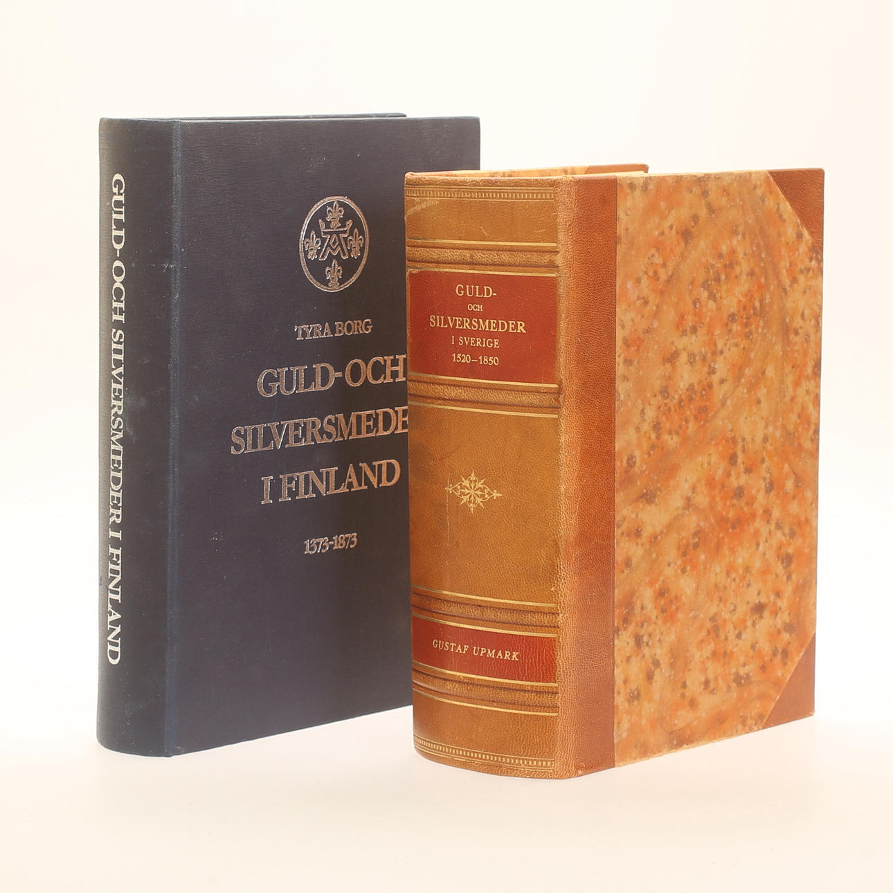 Books, 2 volumes, silver.