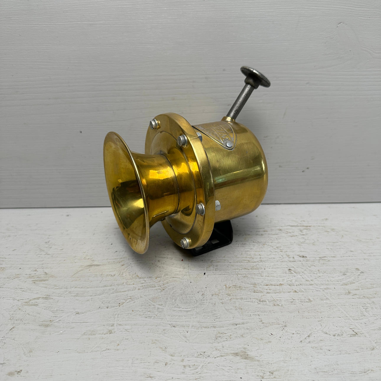 MAGO, bocina, mecánica, años 20.