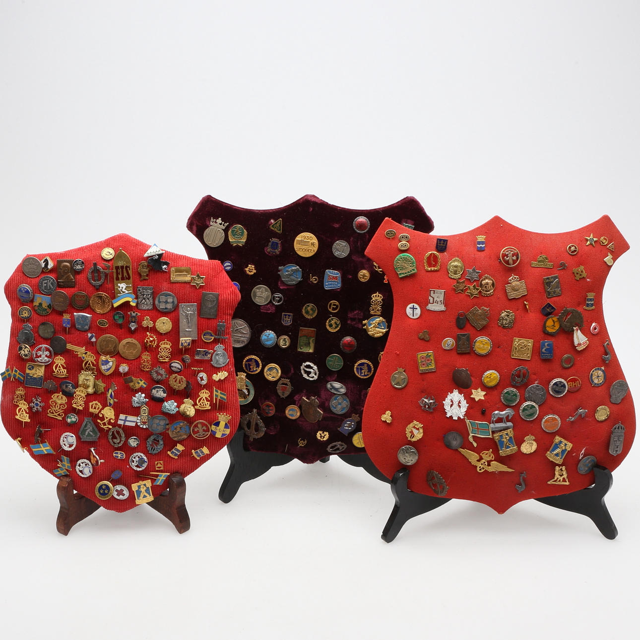 PINS, ca 225 st, blandat, 1900-tal.