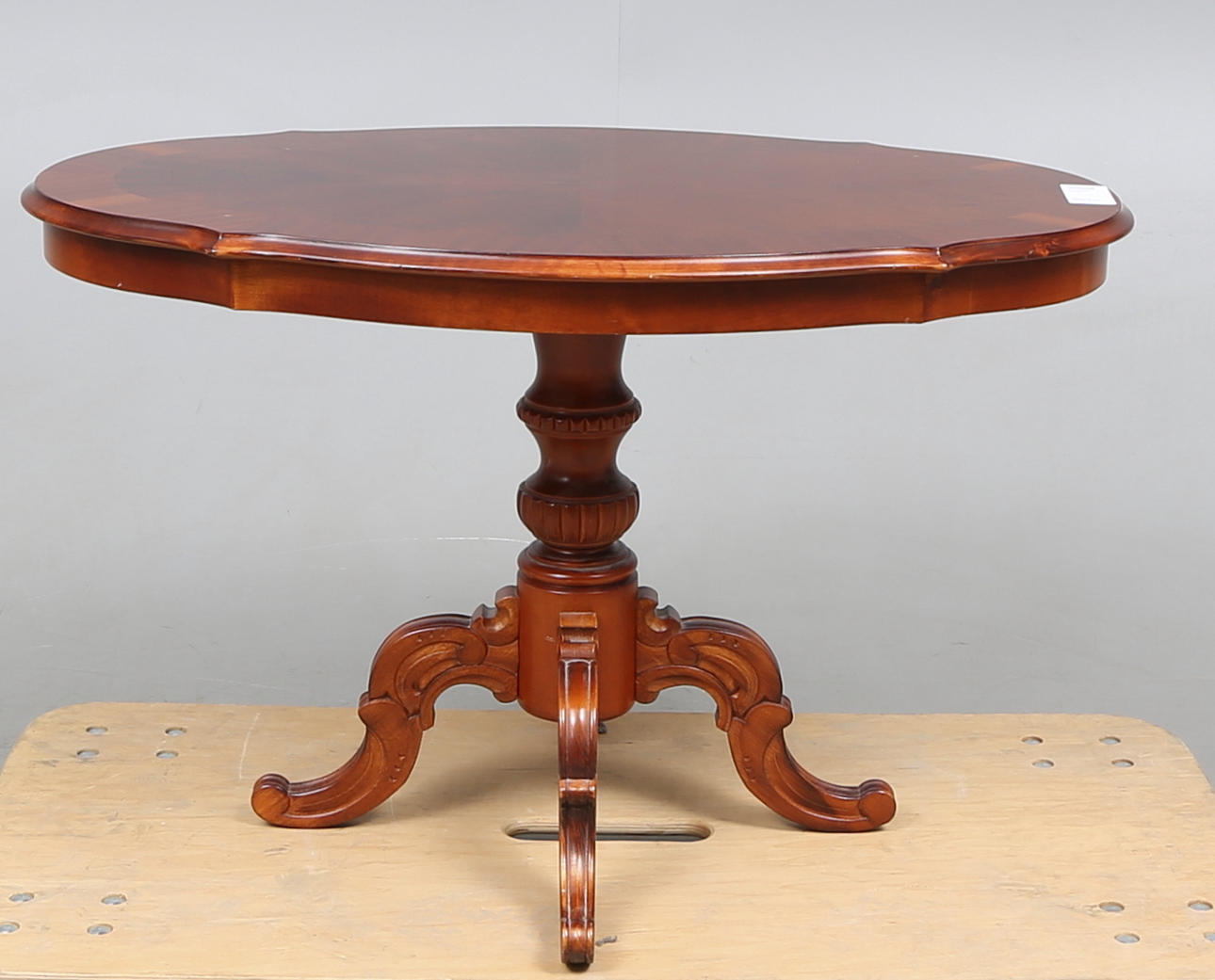 SALONGSBORD, rokokostil, 1900-tal.