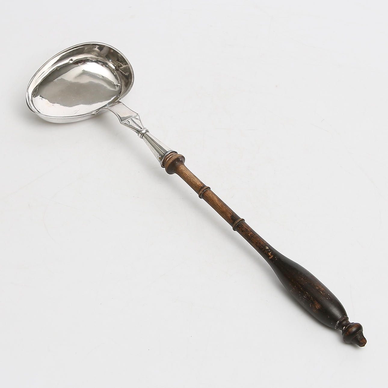 SOPPSLEV, silver samt svärtat trä, Anders Johan Lignell (1806-1842), Sundsvall, 1822. Nettovikt ca 110 gram.