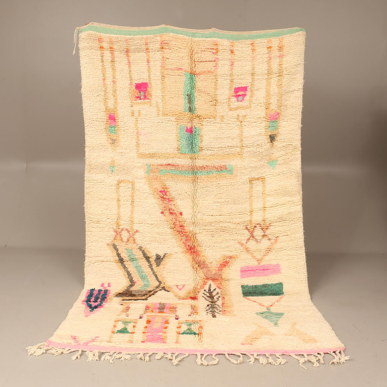 MATTA, Marocko, cirka 254 x 153 cm.