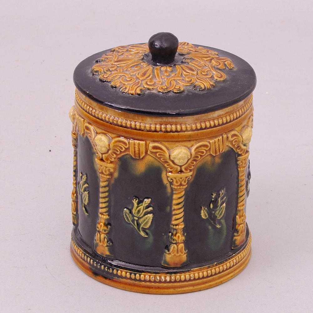 TOBAKSBURK, Majolika, Höganäs, 1800-talets andra hälft.