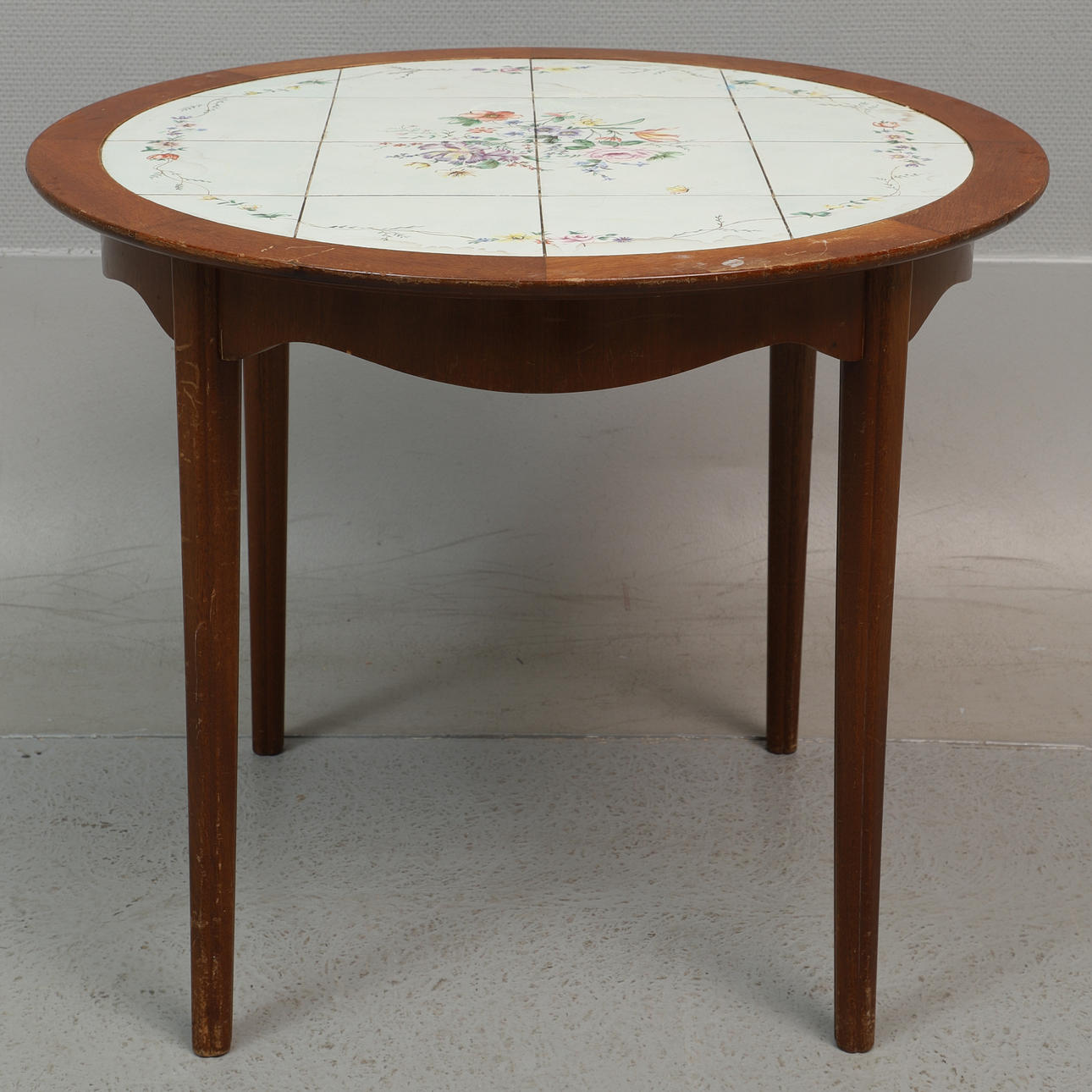 SOFABORD, træ & malede fliser, Jason møbler, Danmark.