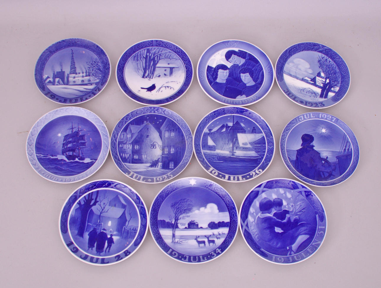 JULTALLRIKAR, 1917-34, 11 stycken, Royal Copenhagen.