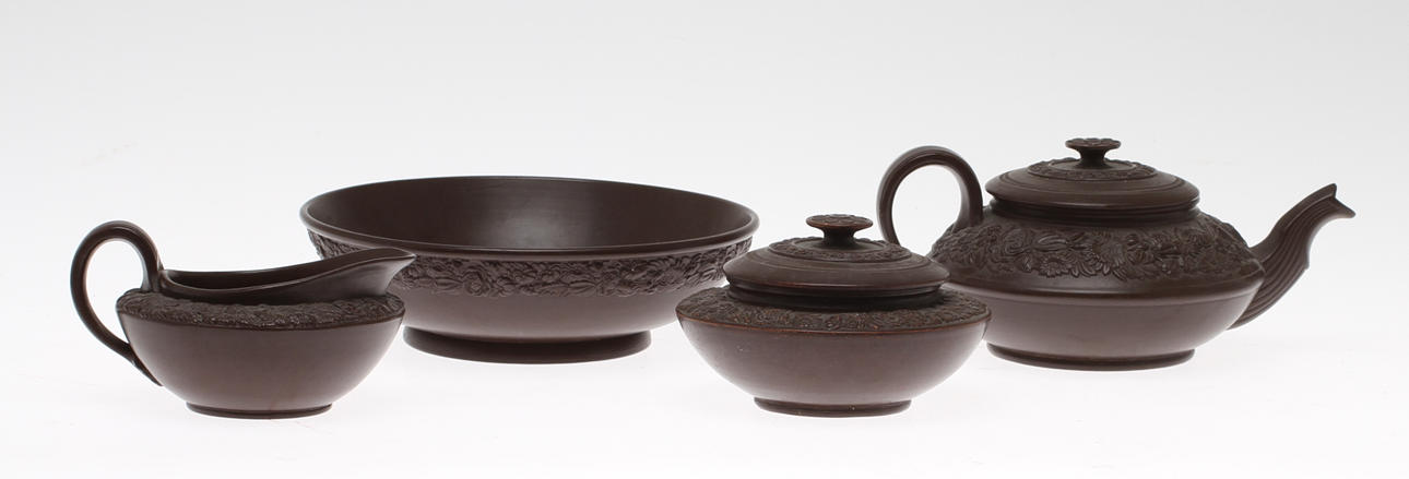 TESERVIS, 4 delar, keramik, 1800-tal.