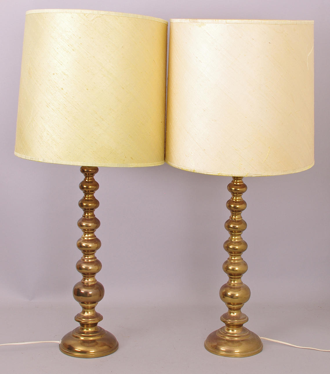 BORDSLAMPOR, 1 par, mässing, Aneta.