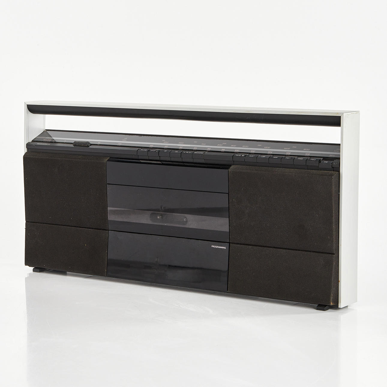 BANG & OLUFSEN, Beosystem 10, type 1521 radio with cassette tape