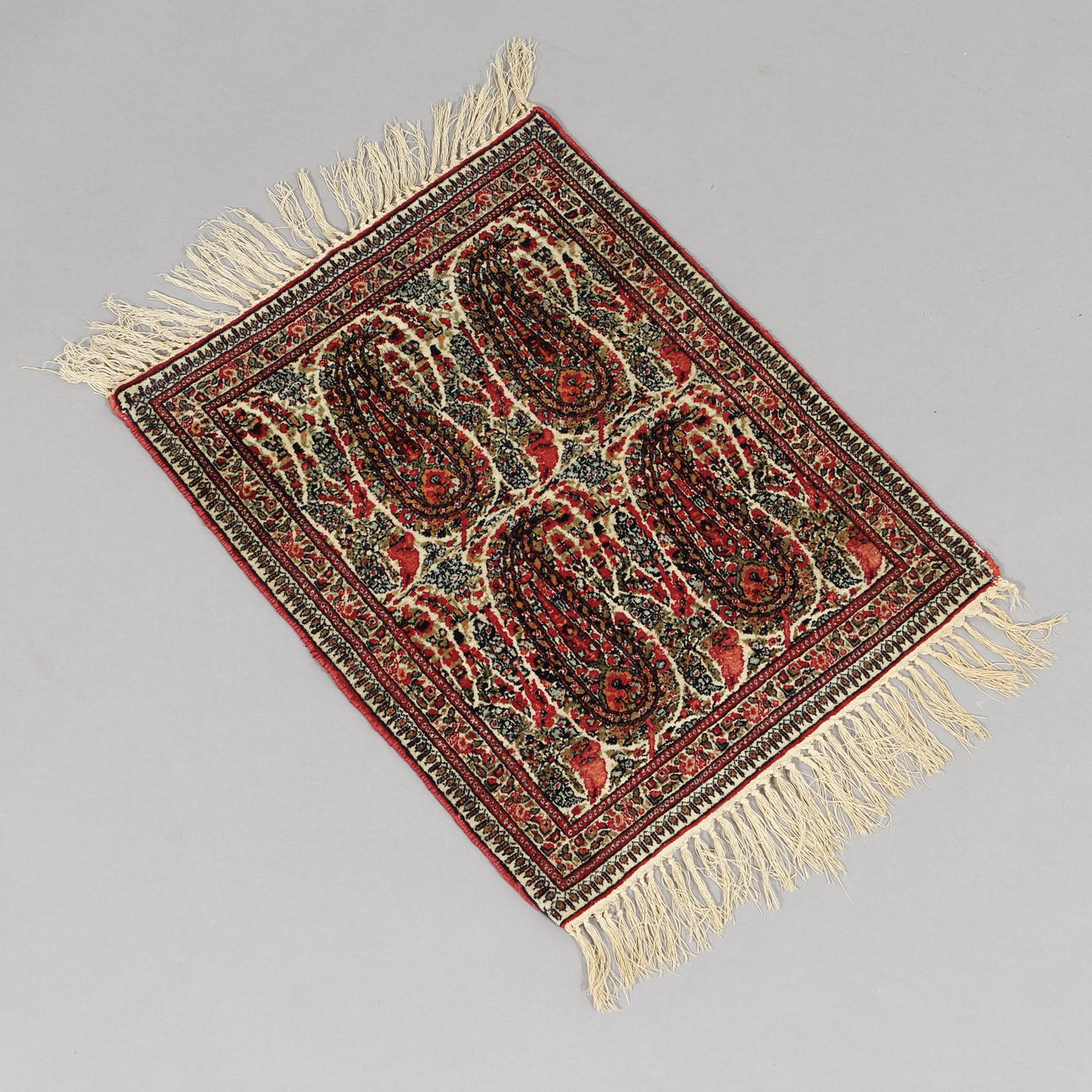 MATTA, Kirman, antik. 50x41.