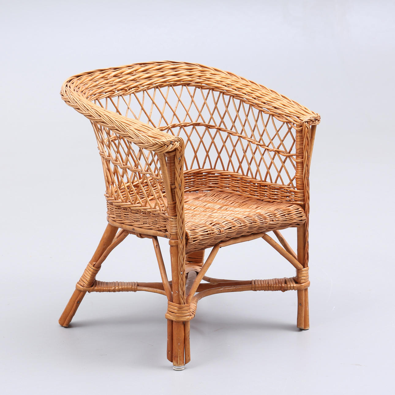 KORGSTOL, barnmodell, 1900-tal.