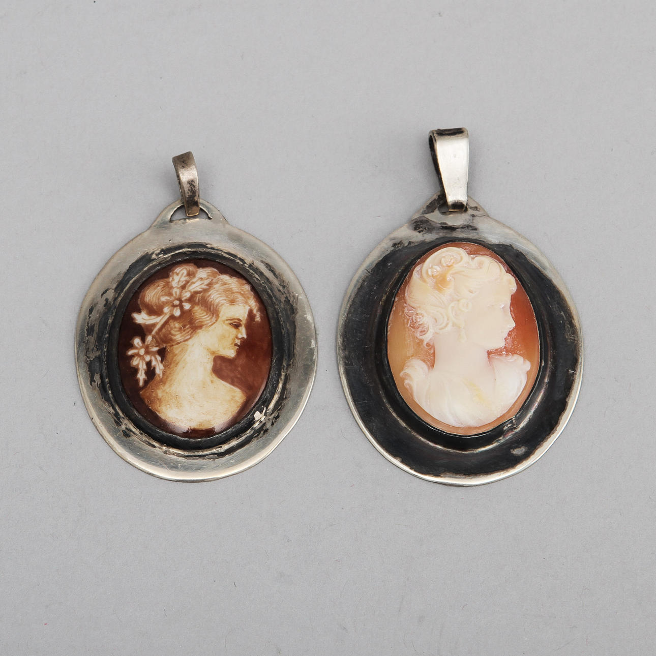 HÄNGEN, 2 st, silver, 1993.