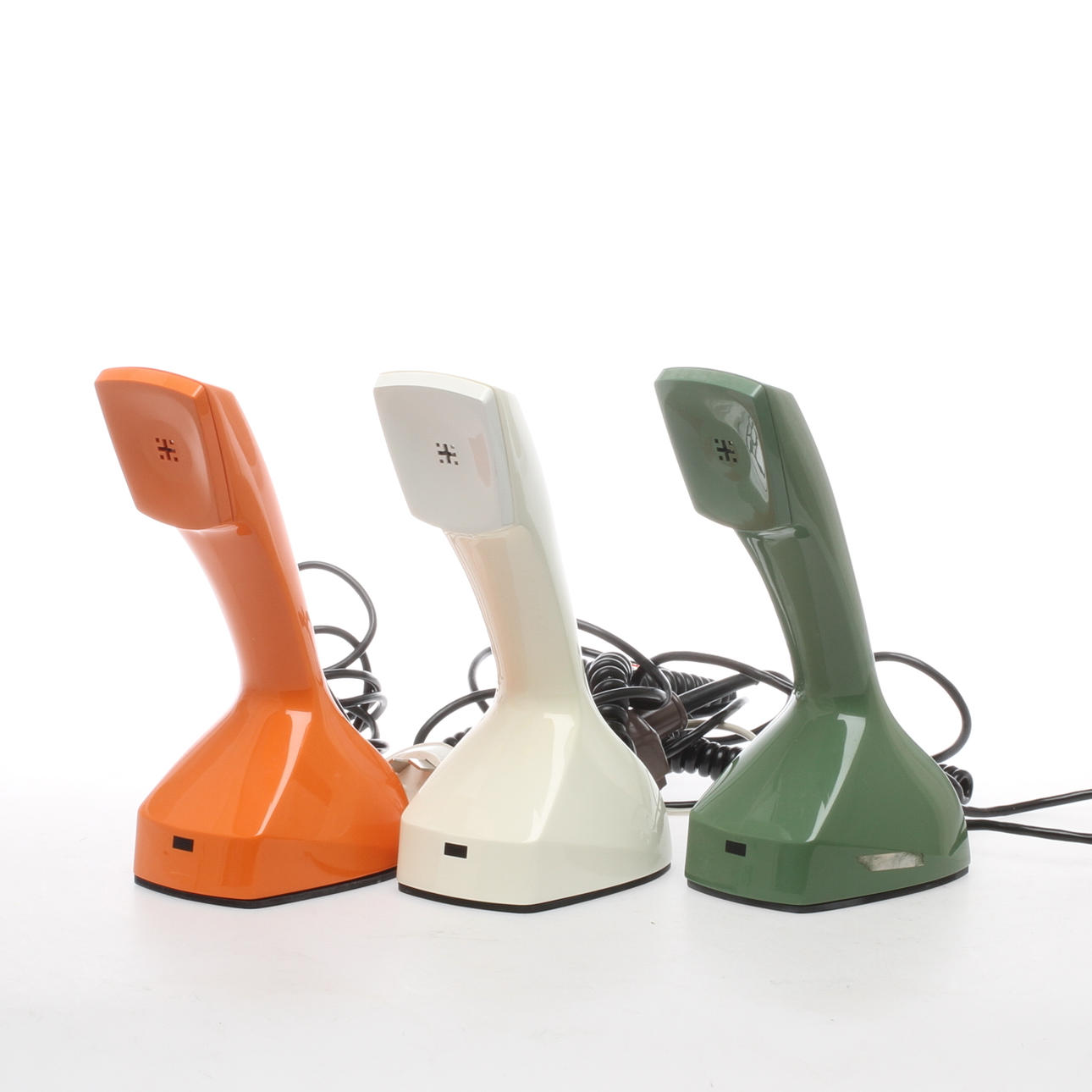 BORDSTELEFONER, 3 st, Cobra/Ericofon LM Ericson.