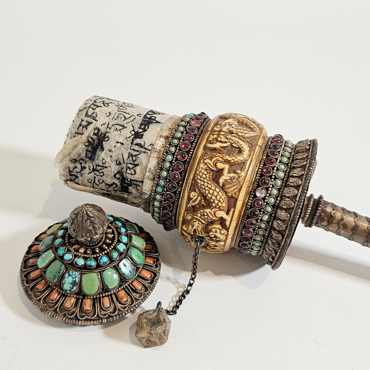 TIBETISCHE GEBETSMAHL, 20. JAHRHUNDERT.