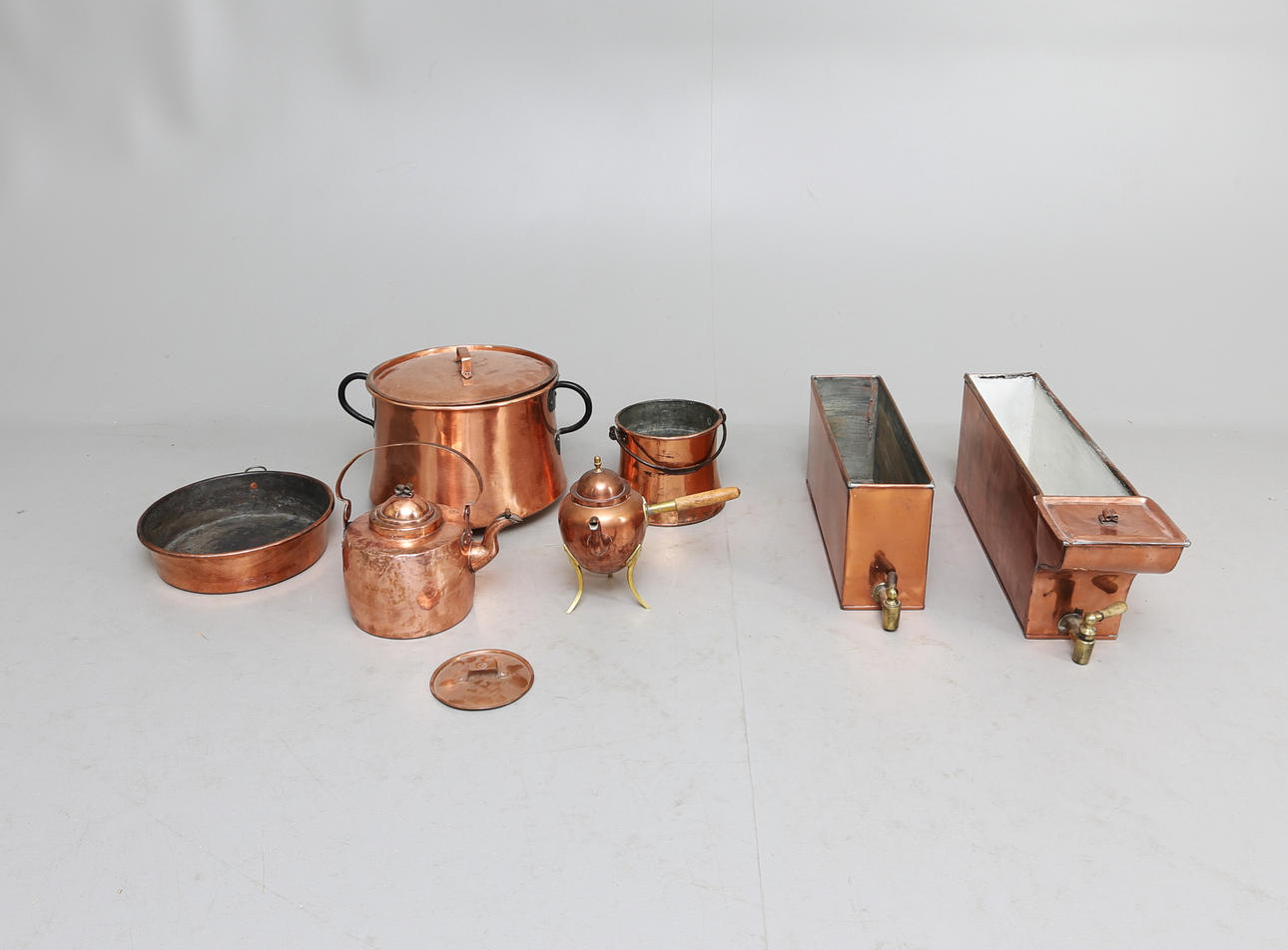 KOPPARFÖREMÅL, 18/1900-tal.