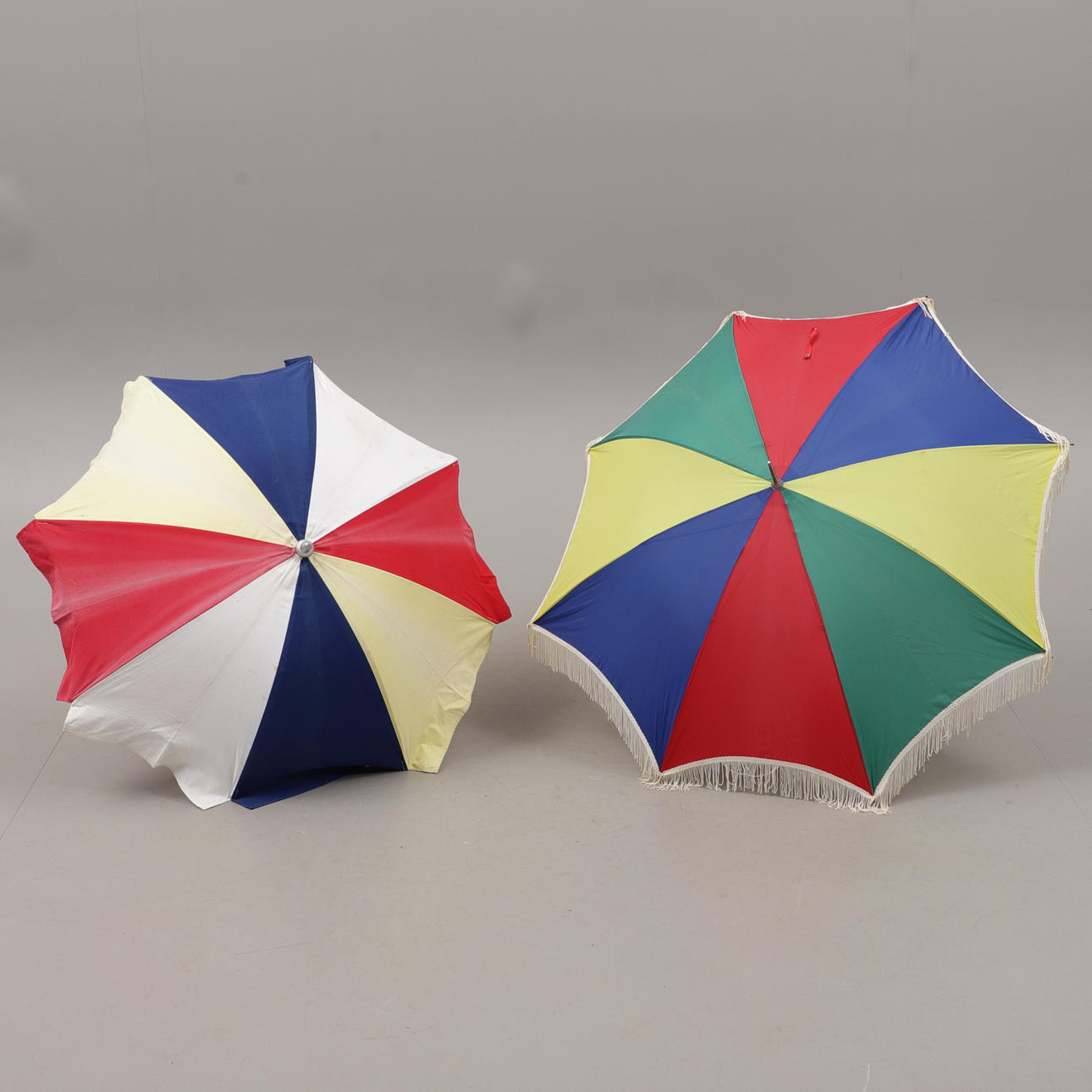 BALKONGPARASOLLER, 2 st, 1950/60-tal.