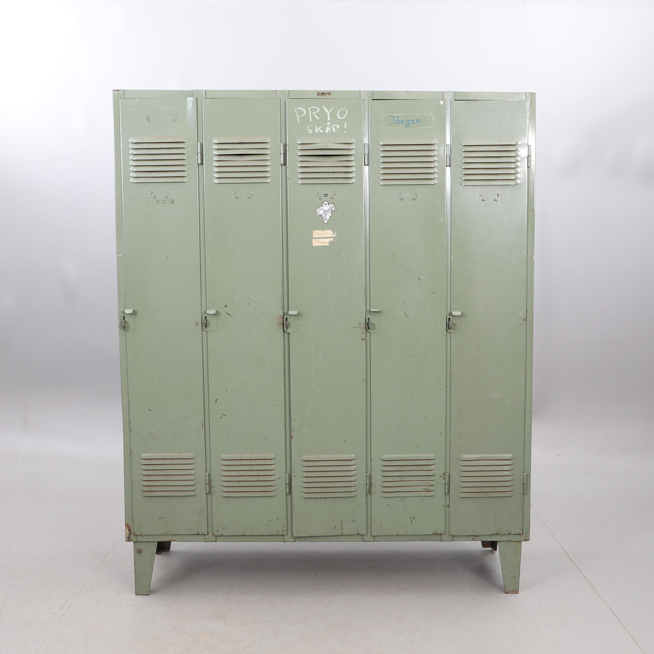 INDUSTRISKÅP, metall, fem skåp.