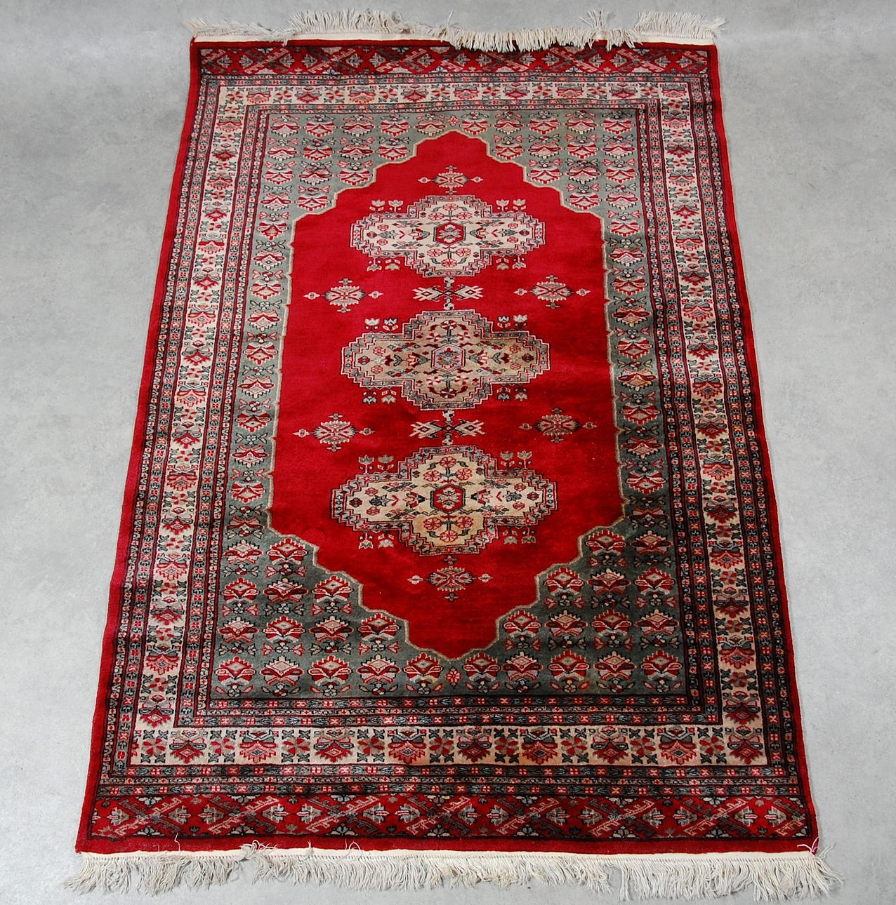 MATTA, handknuten, Pakistan 139 x 206.