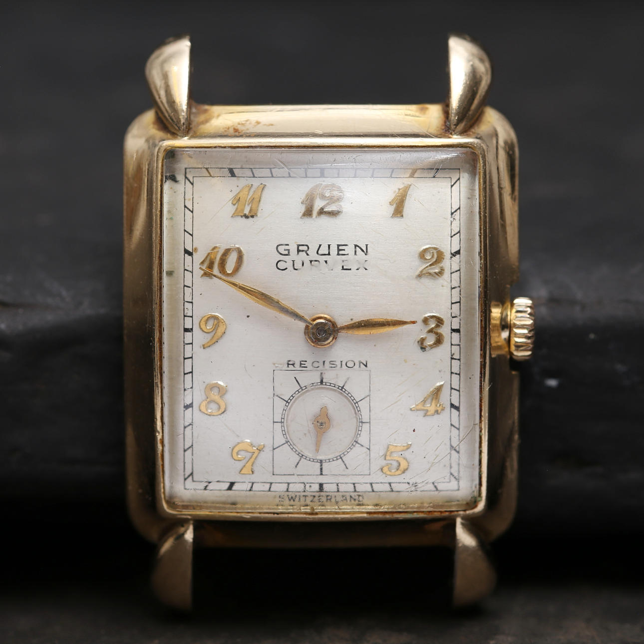 GRUEN CURVEX PRECISION, wristwatch, manual.