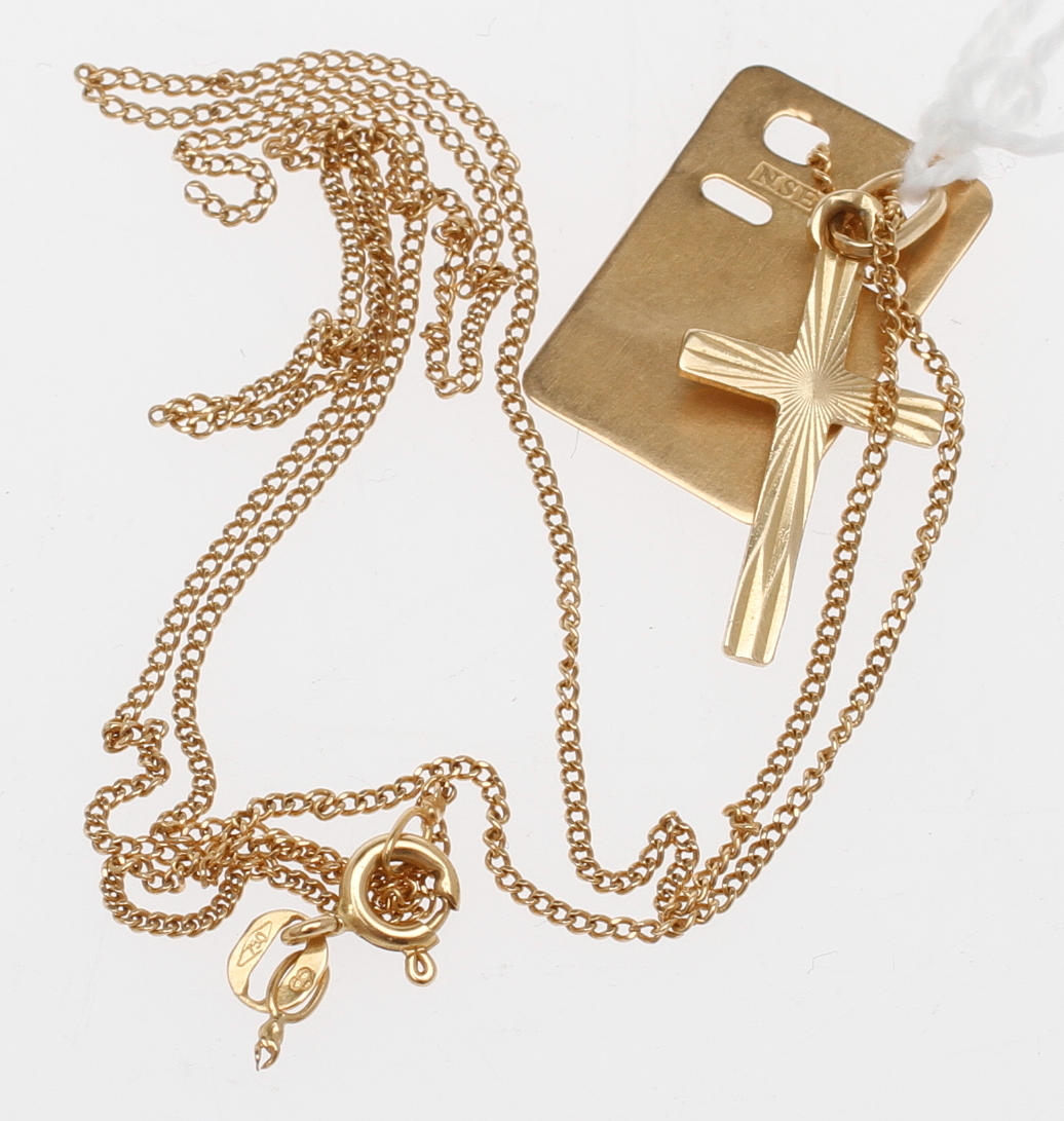 PARTI GULDSKROT, 18k guld, vikt ca 3,8 gram.