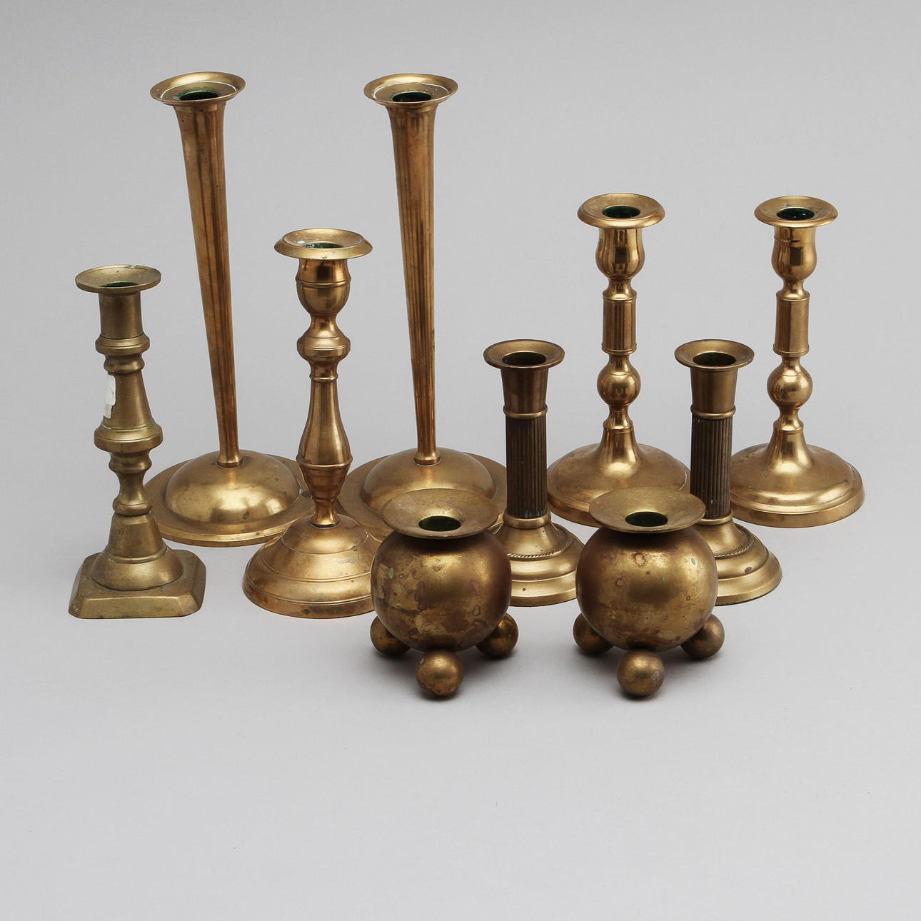 LJUSSTAKAR, 10 st, mässing, Bl a Grillby Metall, No 103 A.