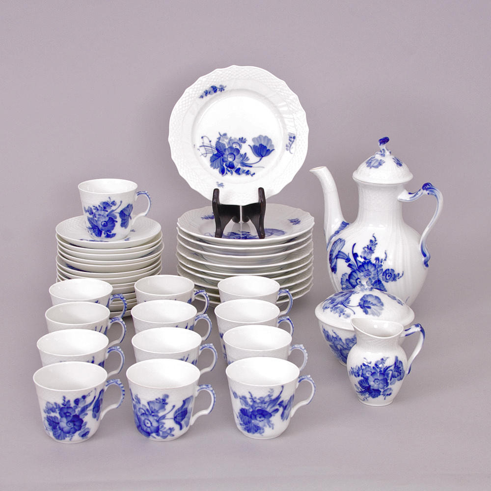 MOCKASERVIS, "Blå Blomster", Royal Copenhagen.