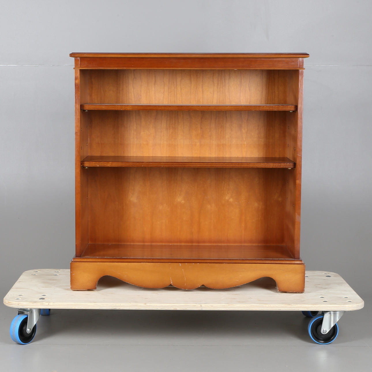 BOKHYLLA, Idegran, 1900-tal.