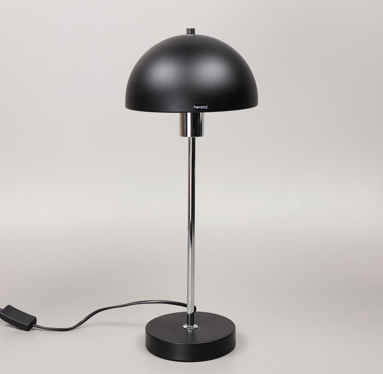 BORDLAMPE, "Vienda", Herstal, 2000-tallet.