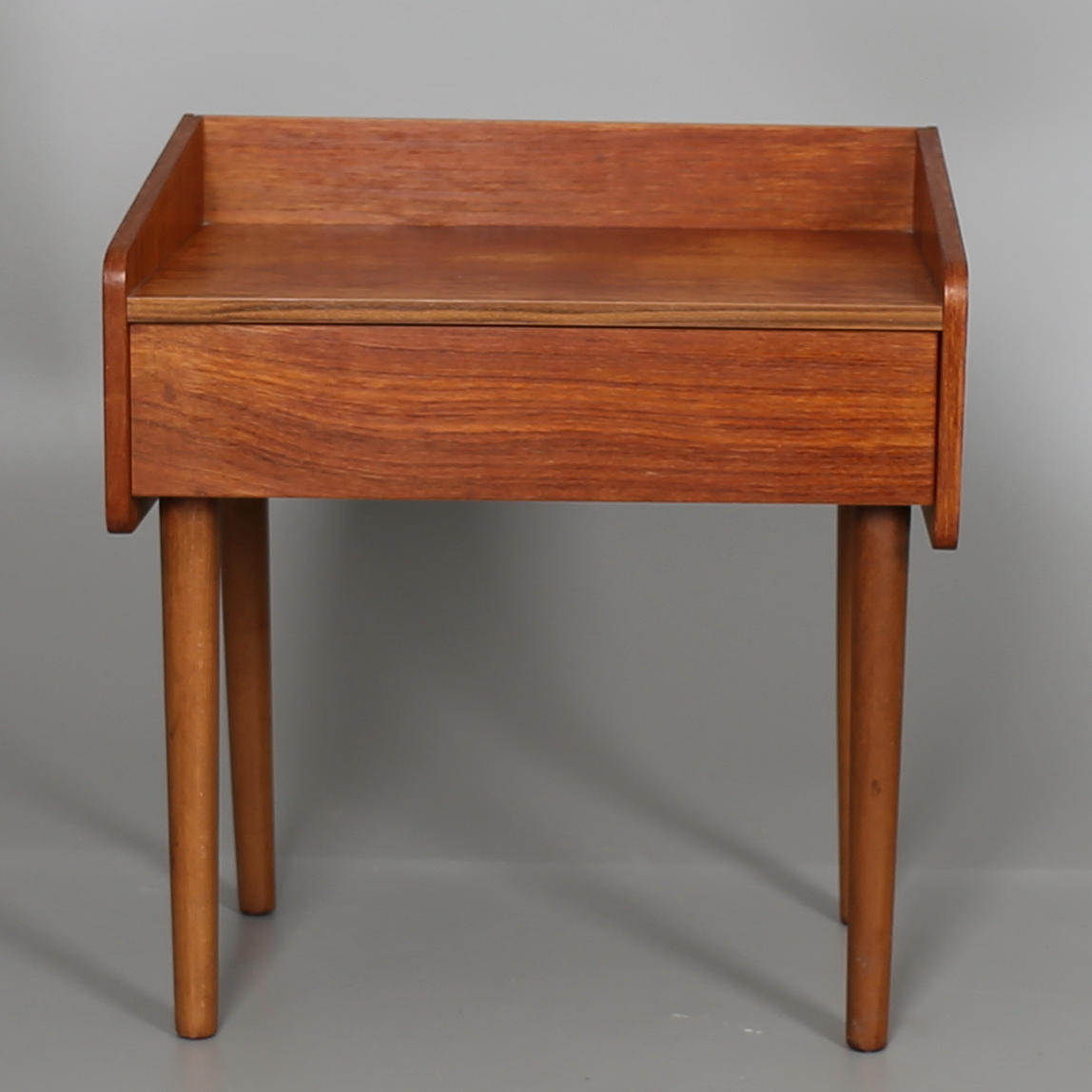 TELEFONBORD i teak, 1960-tal.