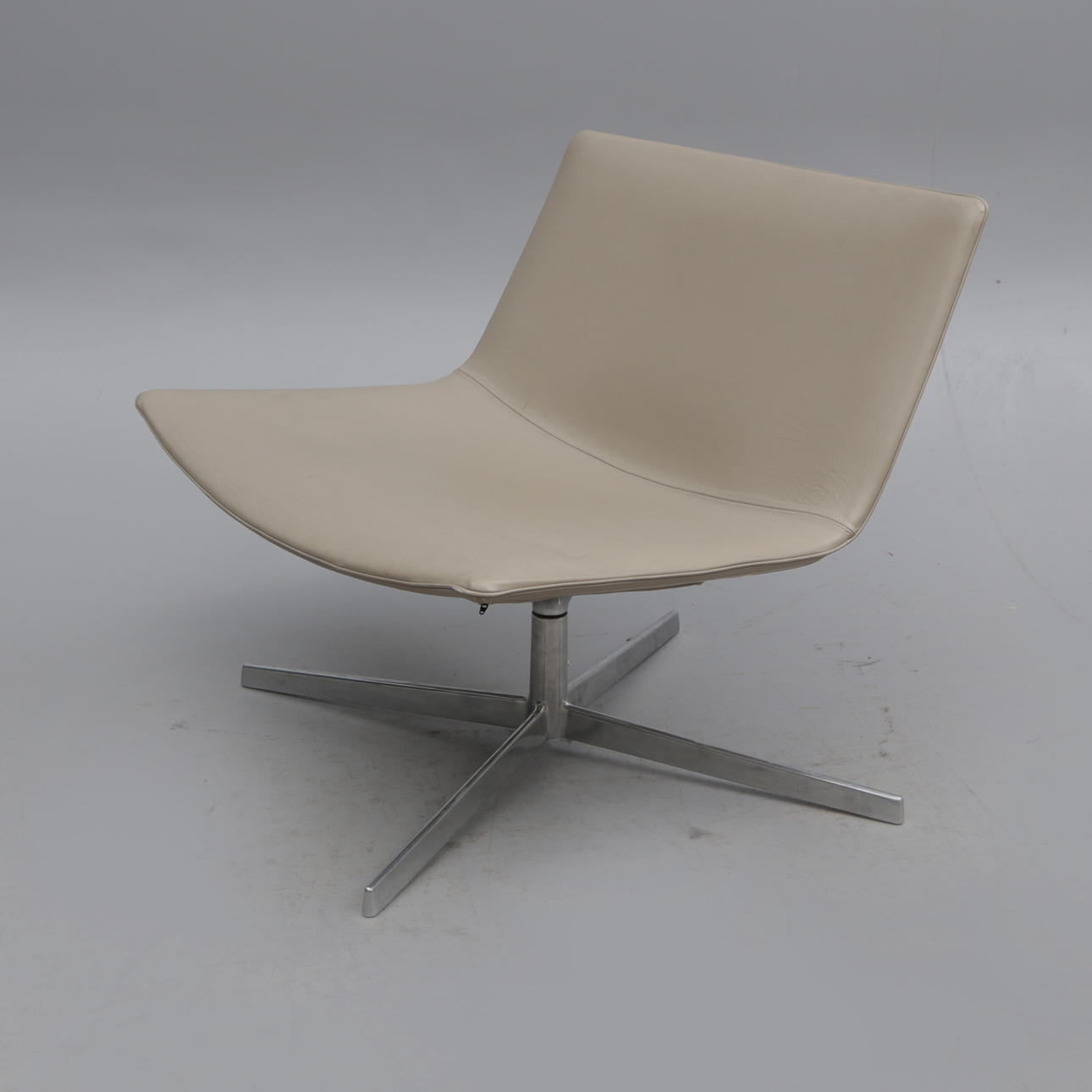 ARMCHAIR, Arper, Italy.