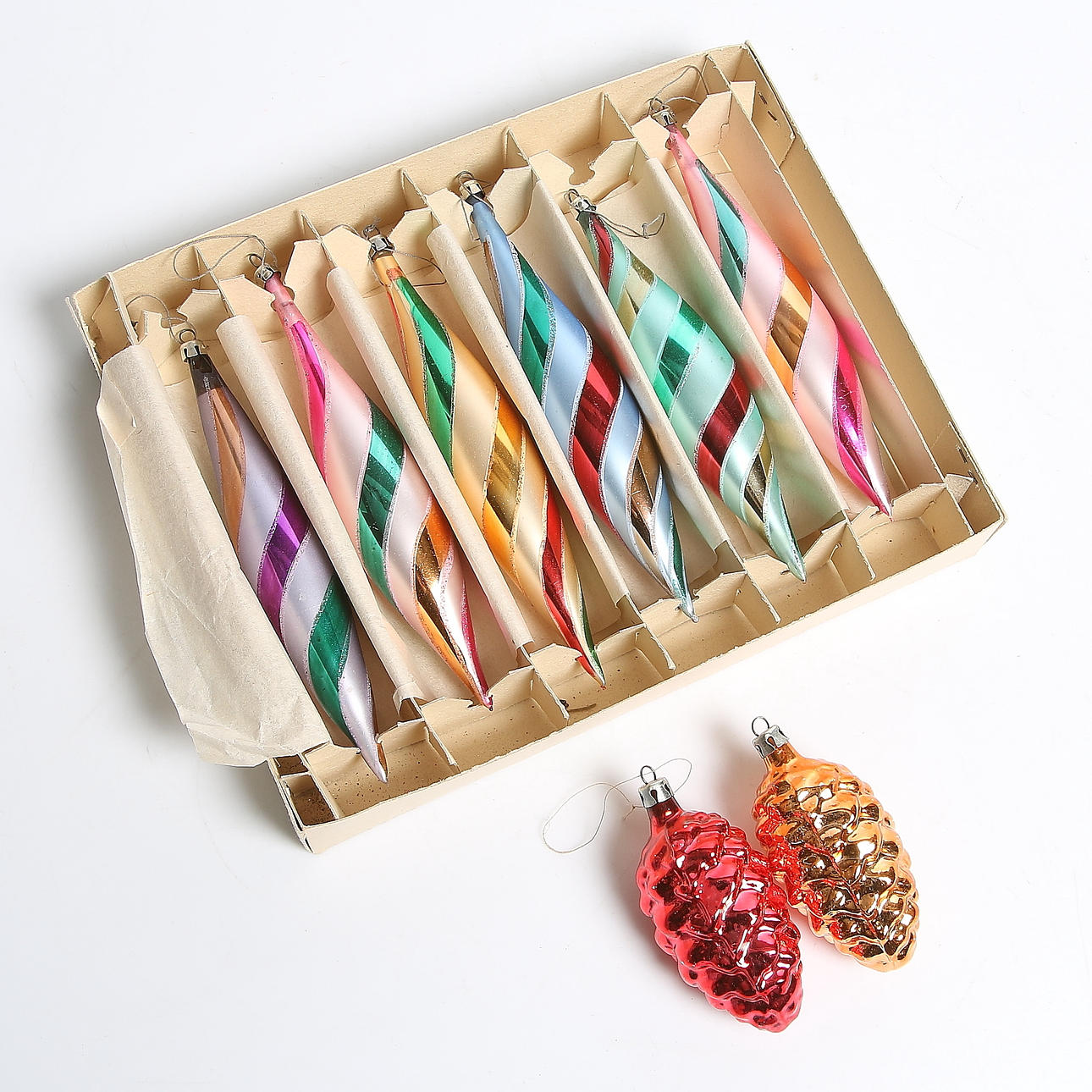 JULGRANSKULOR, glas. 1900-talets mitt.