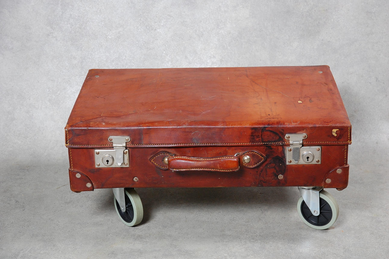 RESVÄSKA, skinn, 1900-tal.