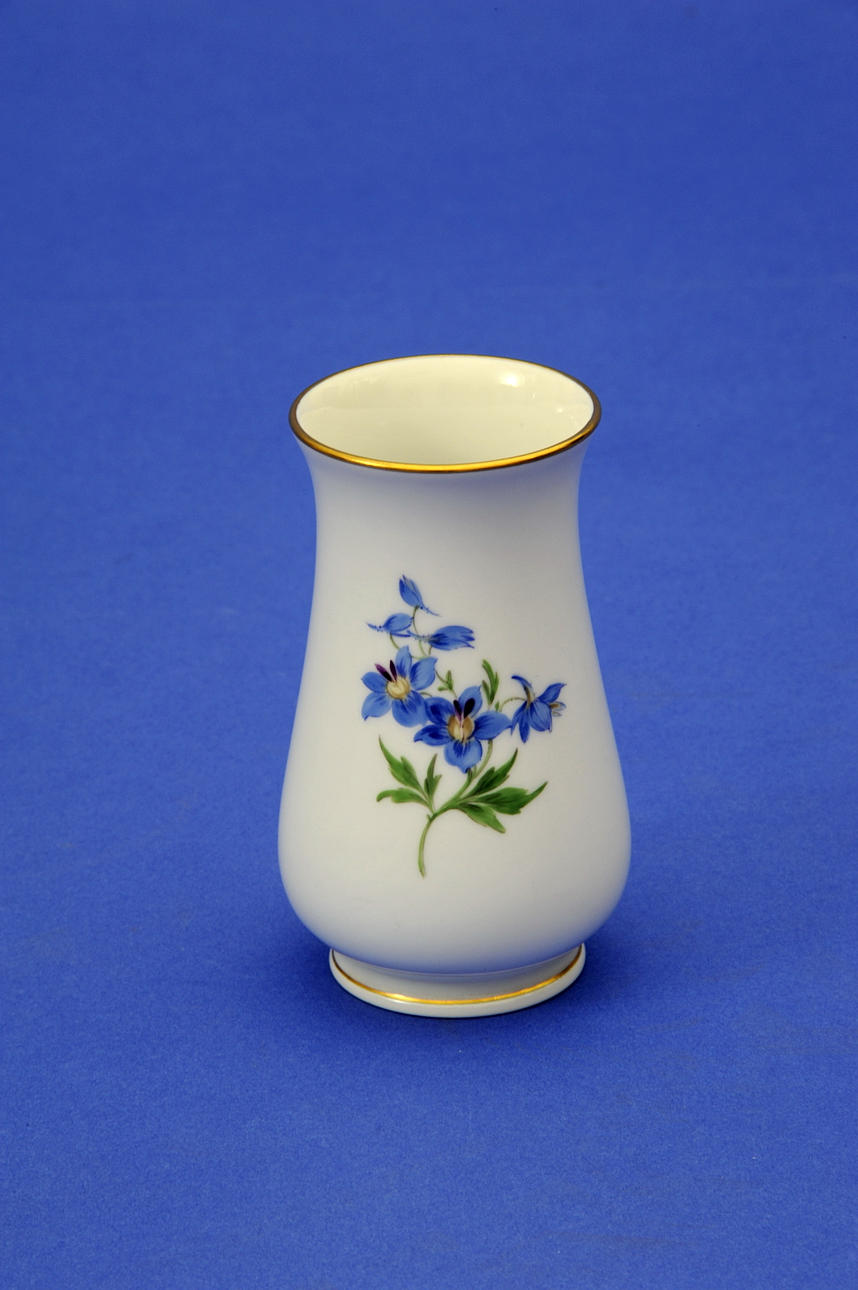 MEISSEN - VASE. blå svärdmärke porslin.