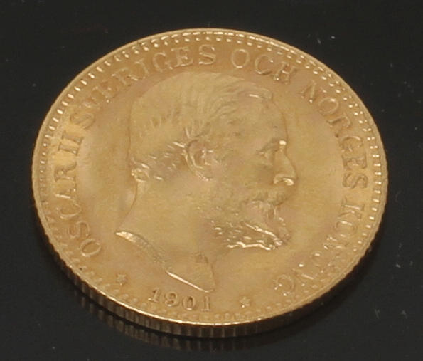 GULDMYNT, 10kr Sverige 1901. Vikt 4,5 gram.