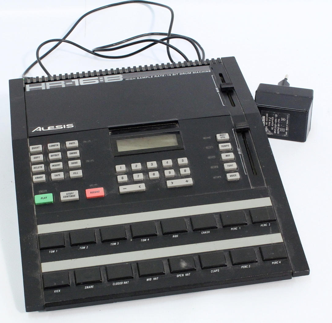 TRUMMASKIN, Alesis HR-16:B.