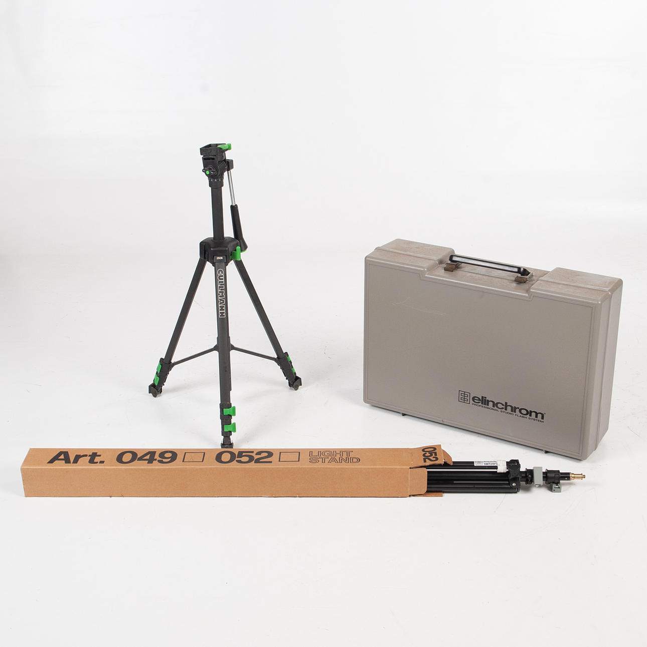 PHOTO FLASHES, elinchrom, stand and bag.