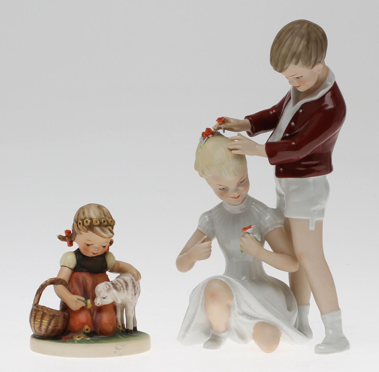 FIGURINER 2 st, porslin, Goebel samt Wallendorf.