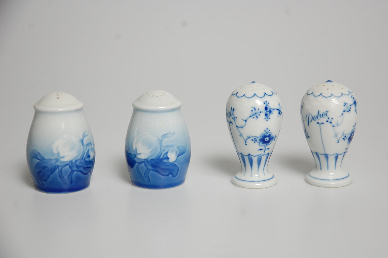 SALT & PEPPARKAR, 4 delar,Bing & Gröndahl.