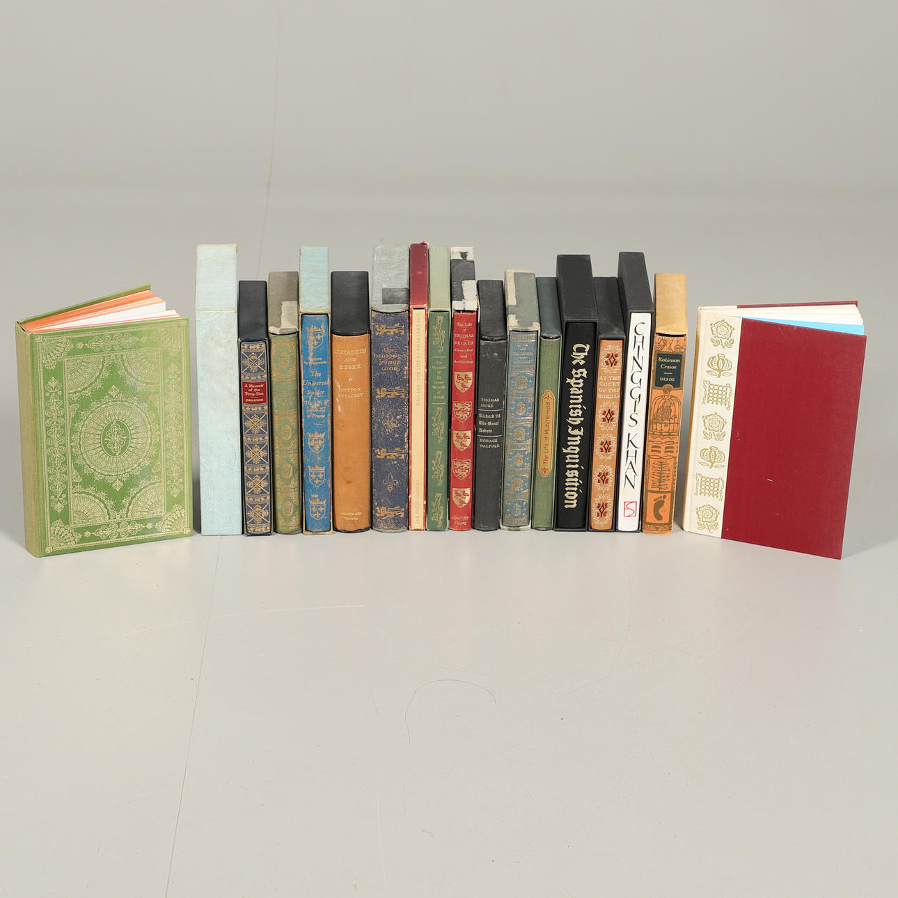 VARIOUS 1990S FOLIO SOCIETY BOOKS.