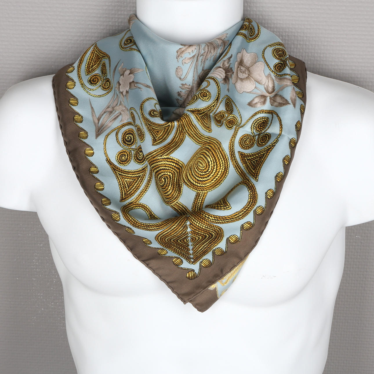 SCARVES, 2 stycken Hermés Paris.