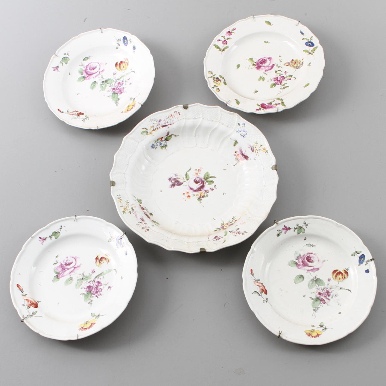 PARTI PORSLIN, 5 delar, bikupemärkta, 18/1900-tal.