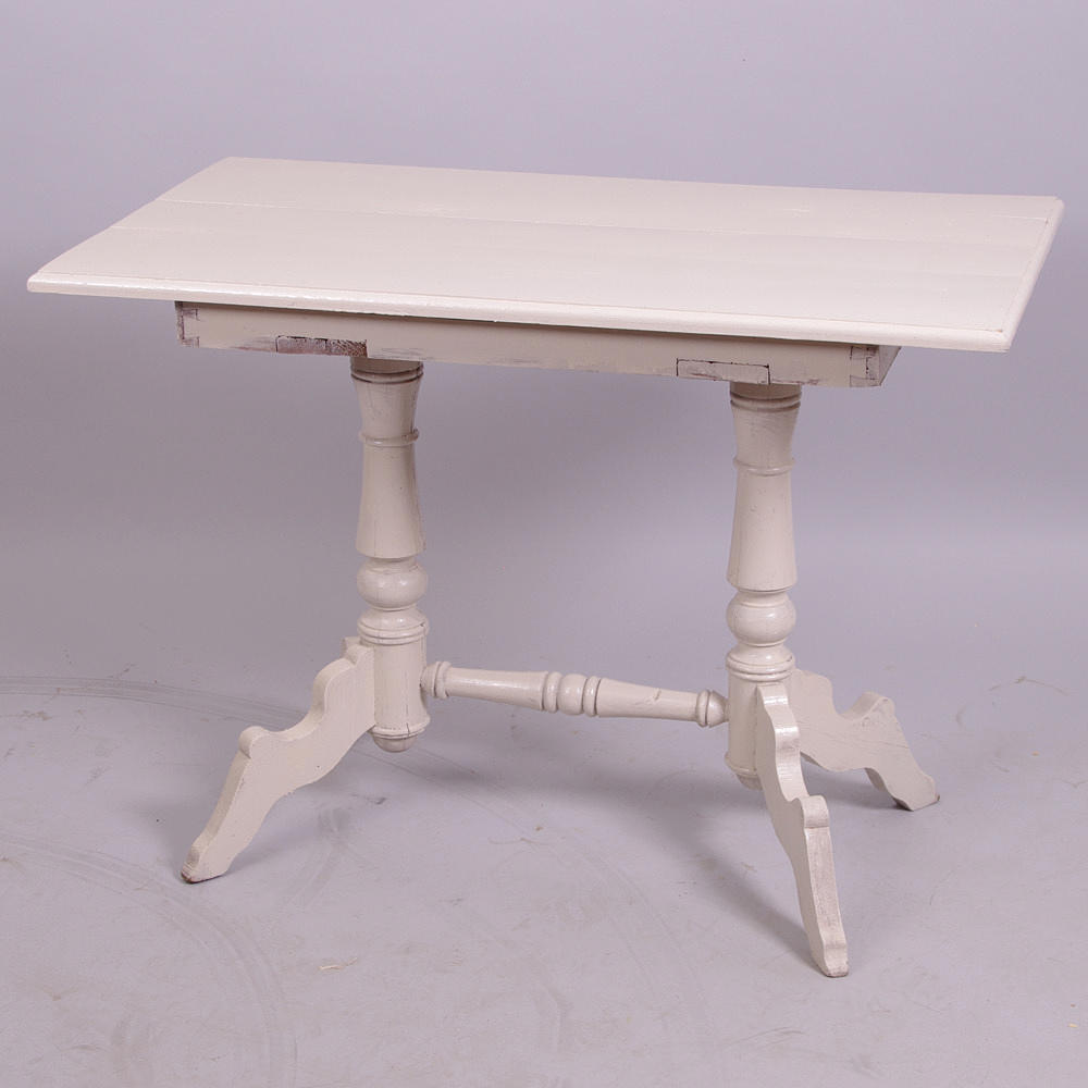 SALONGSBORD, gråmålat, 1880-tal.