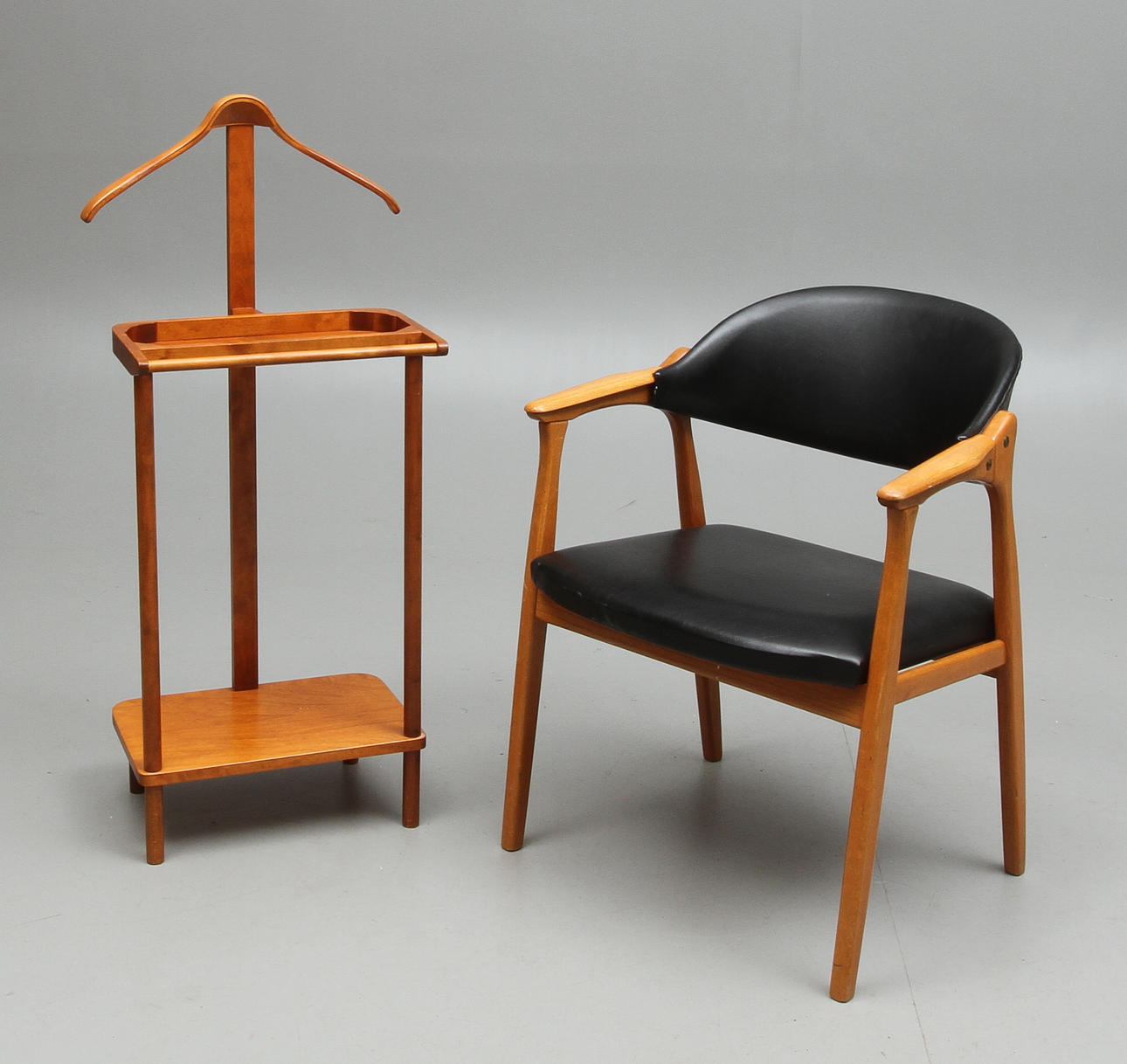 KARMSTOL samt HERRBETJÄNT, 1900-talets andra hälft.