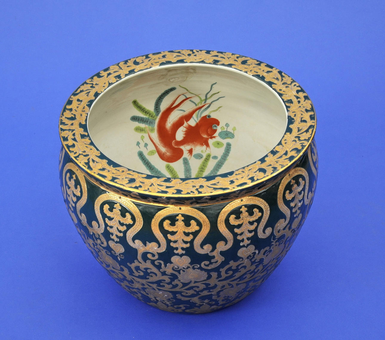 CHINESISCHER BLUMENTOPF. 1900-talet.