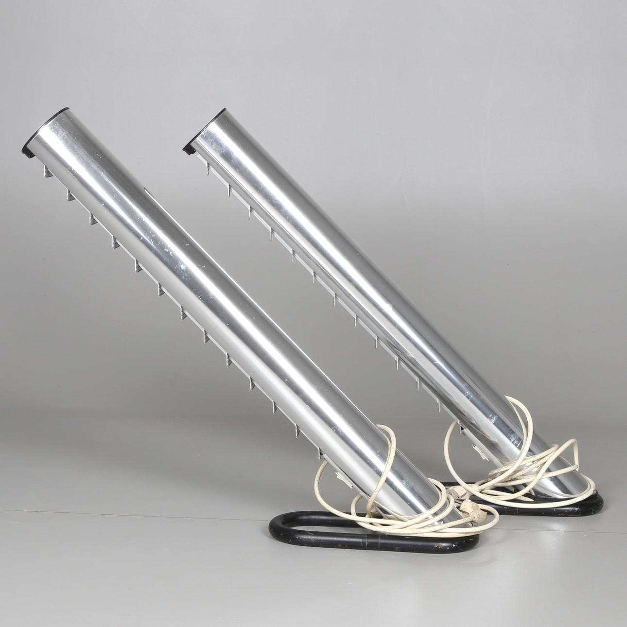 ANDERS PEHRSON. BORDSLAMPOR, ett par, "Raket", Anders Pehrson, Lyktan, Åhus.