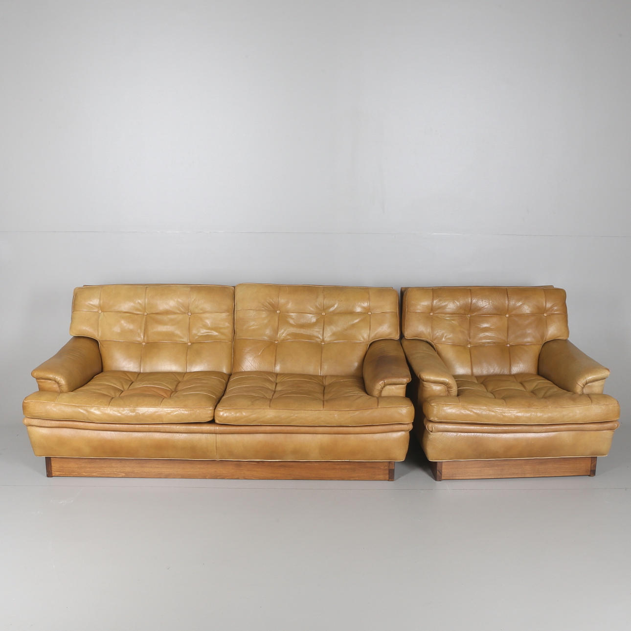 ARNE NORELL. SOFFA SAMT FÅTÖLJ, Mexico.