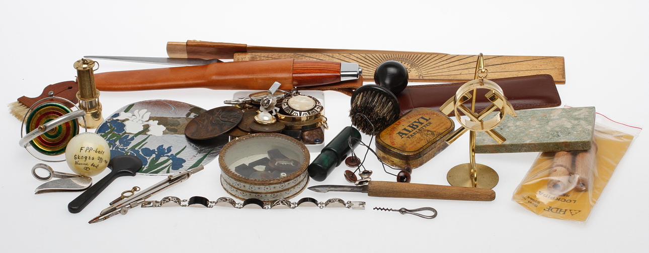 DIVERSE, smycken, kniv mm.