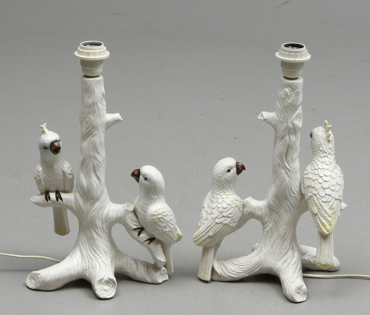 LAMPFÖTTER, 2 st, porslin, 1900-tal.